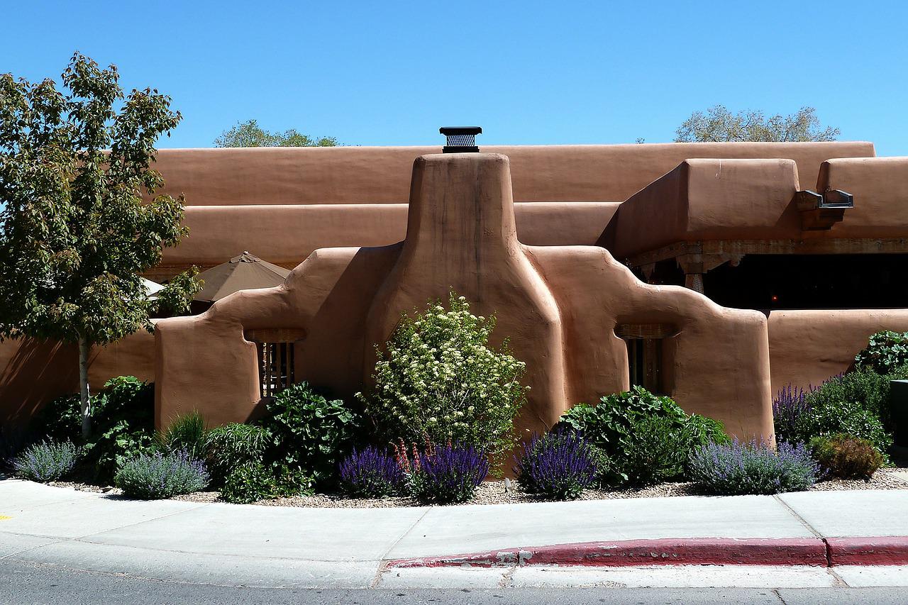 santa fe landscaped building