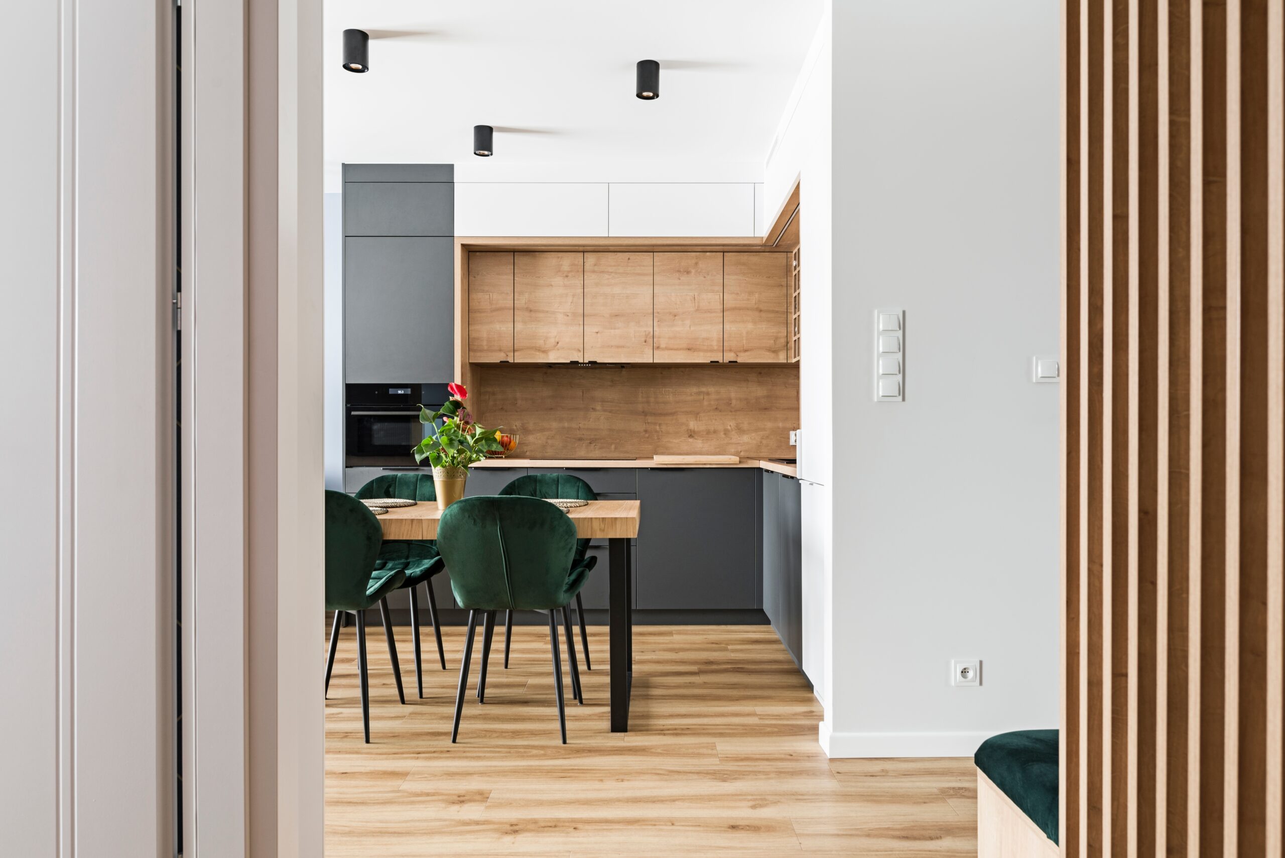 Transitional Kitchen Design
